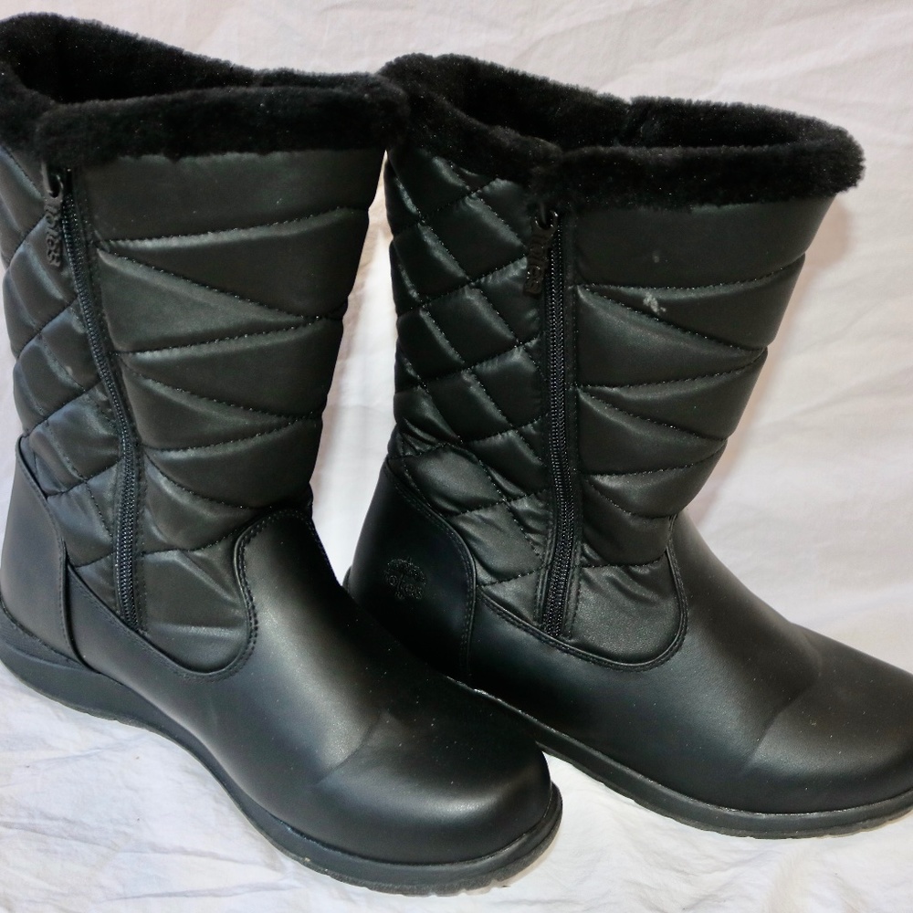 TOTES All Weather Edgen Side Zip Black Quilted Faux Fur Lined Boots